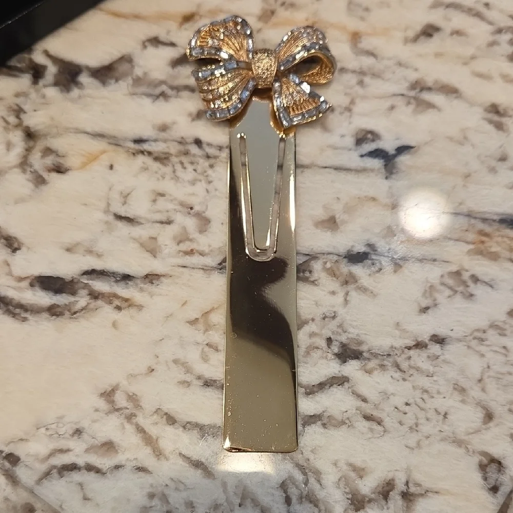 Bombay Book Mark Gold and Silver Bow